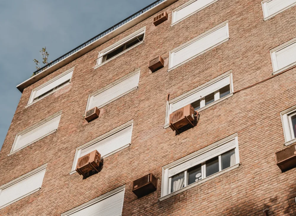 Licenciamento fachada Portugal